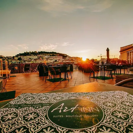 The Art 2* Lisbon