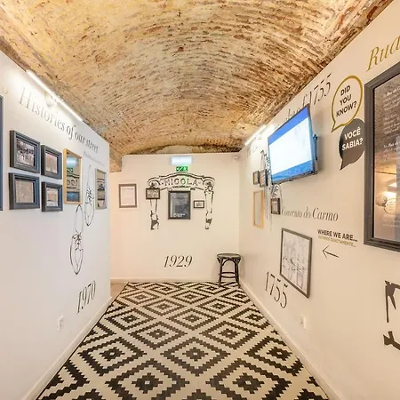 The Art Inn 2*